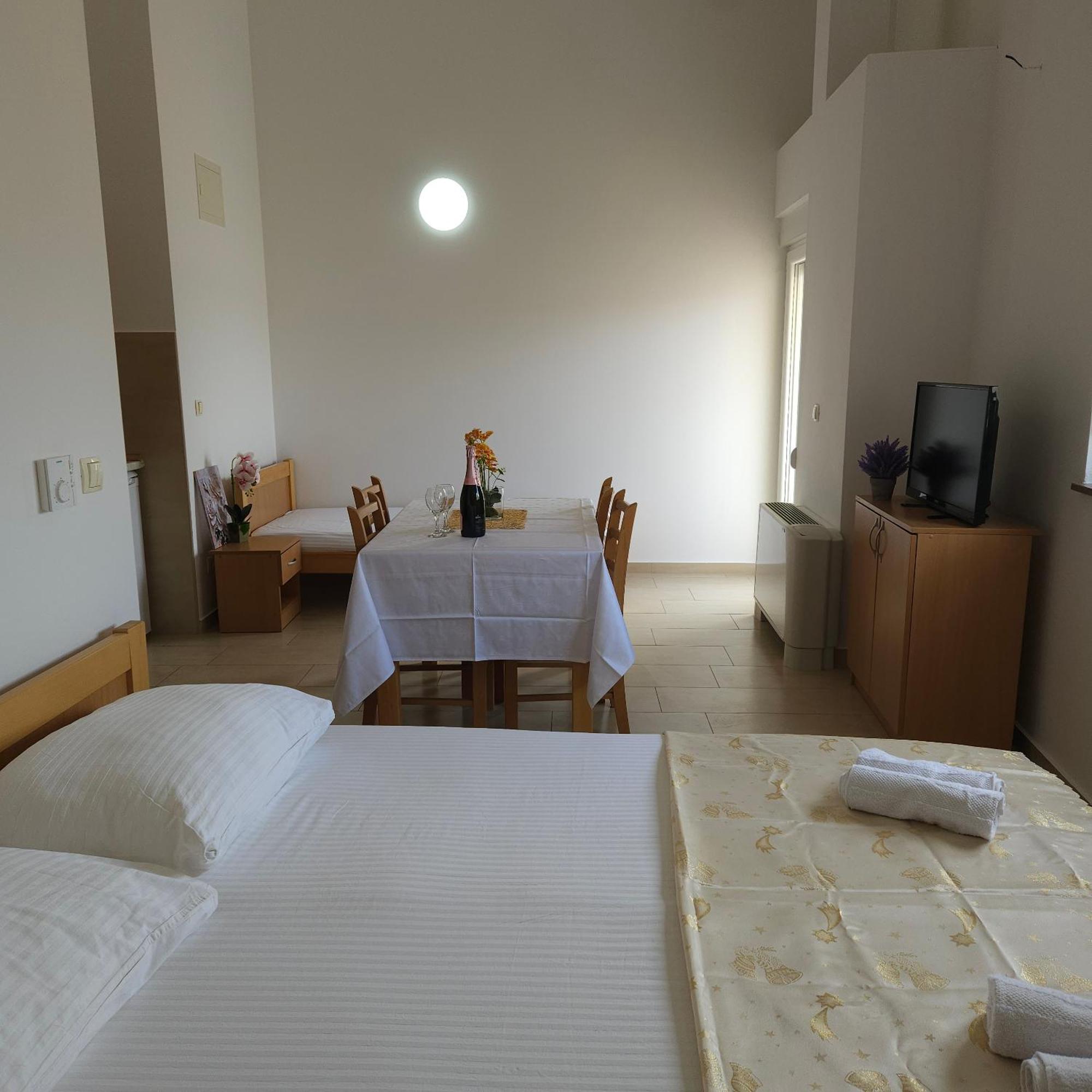 Apartments Cytrus Neum Exterior foto